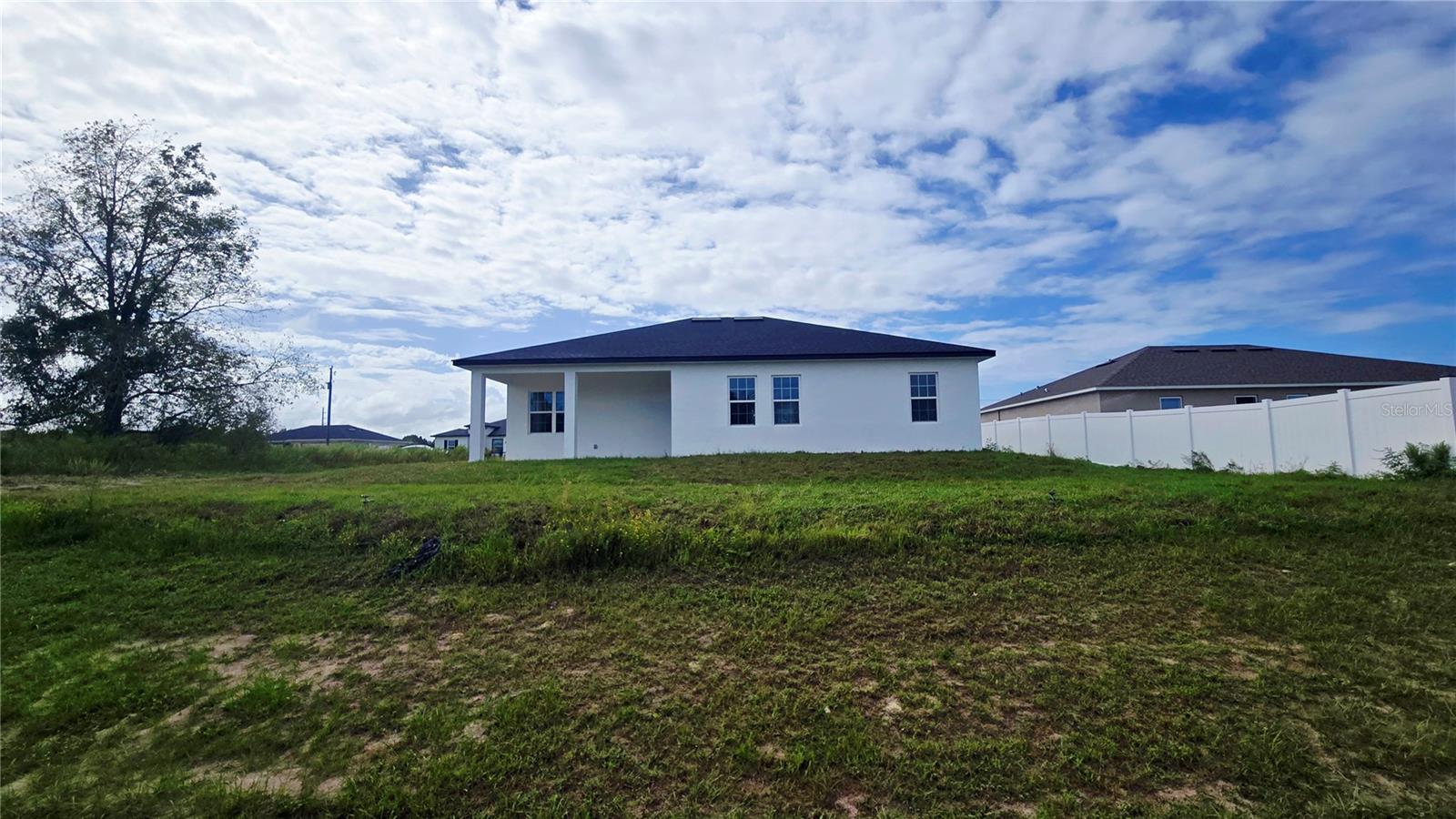 MARION OAKS UN 01 - Residential