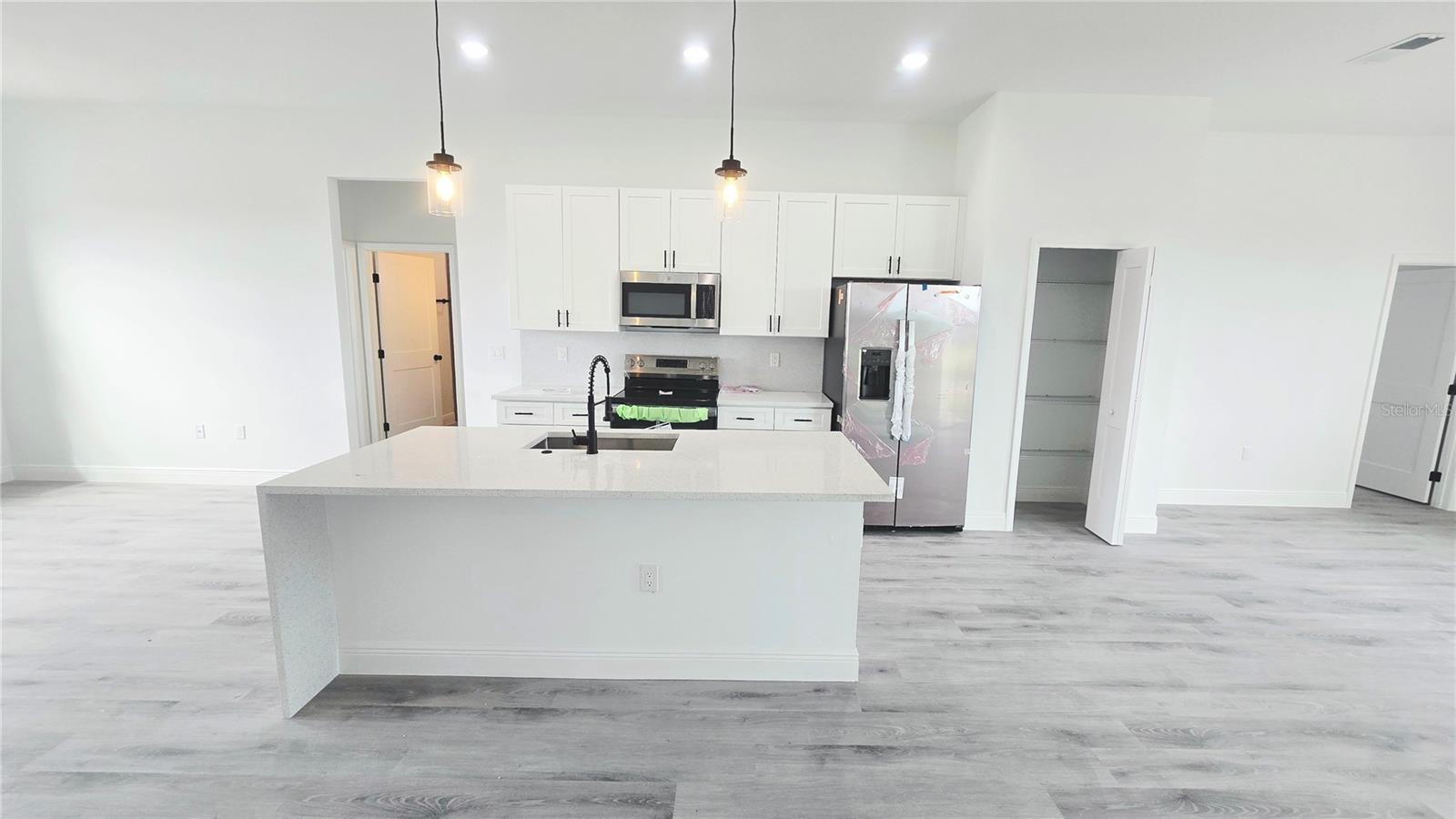 MARION OAKS UN 01 - Residential