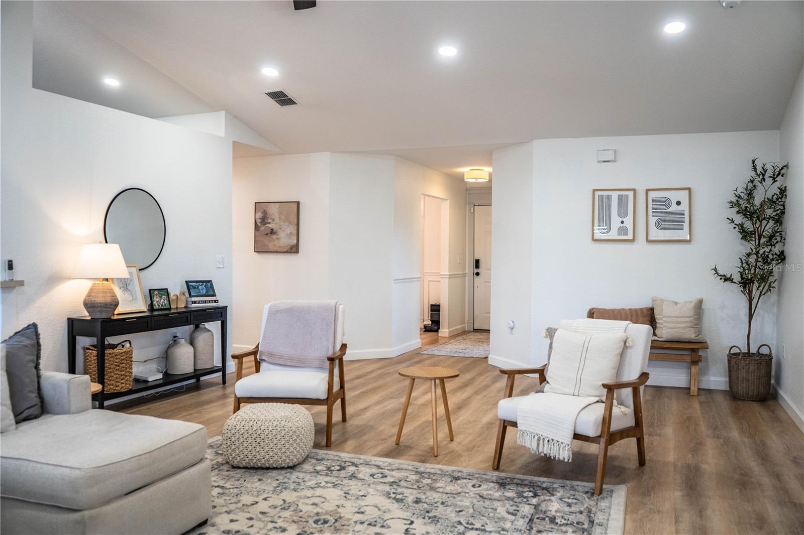 HIGHLANDS CREEK - Residential