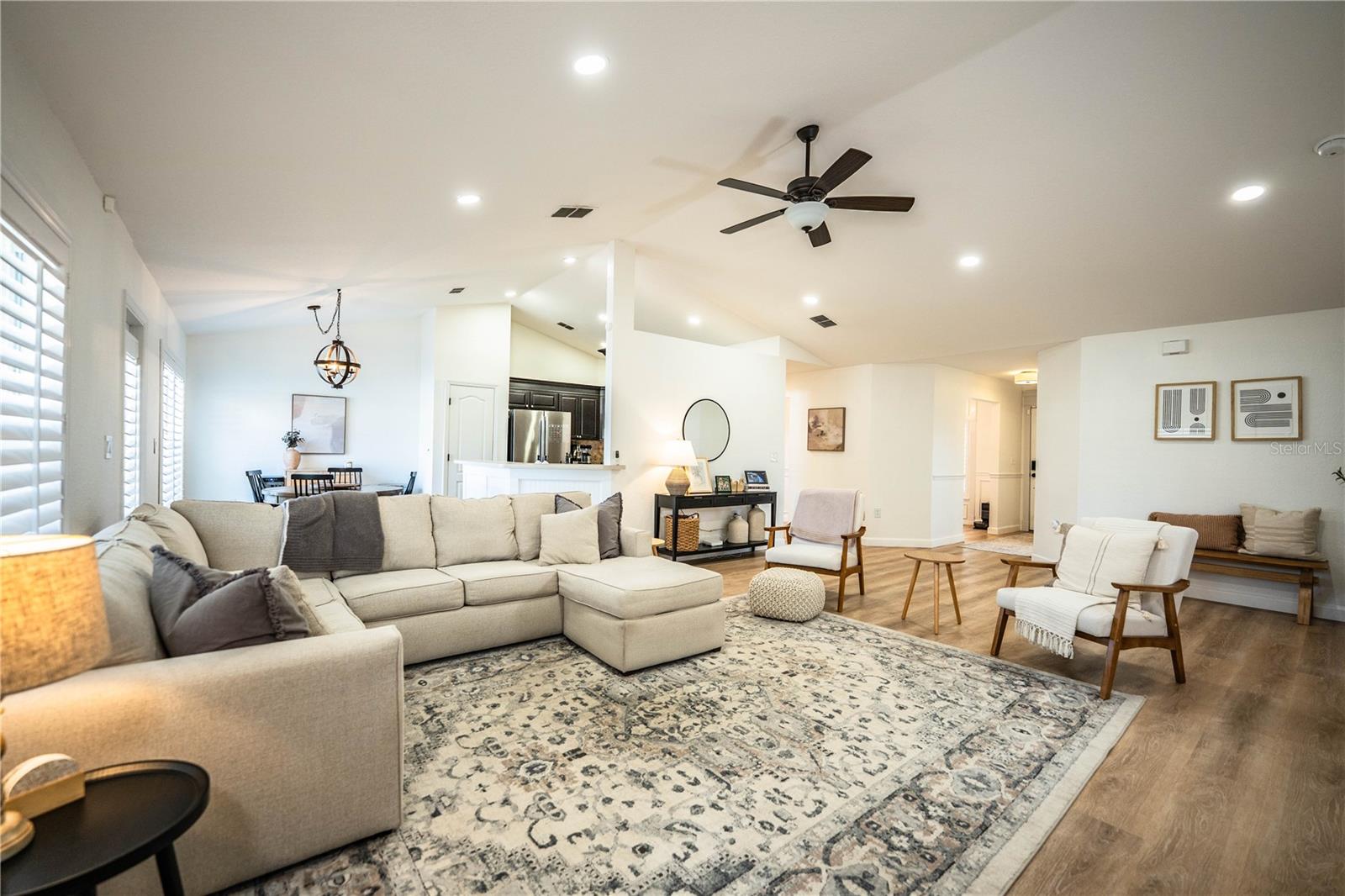 HIGHLANDS CREEK - Residential