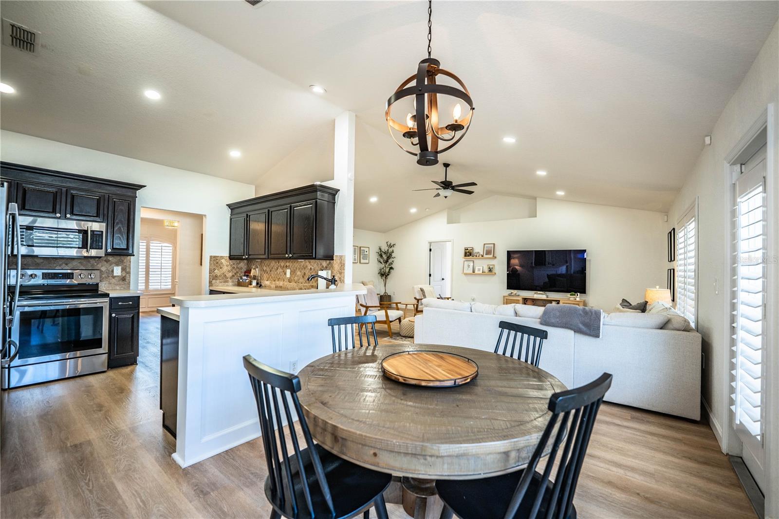 HIGHLANDS CREEK - Residential