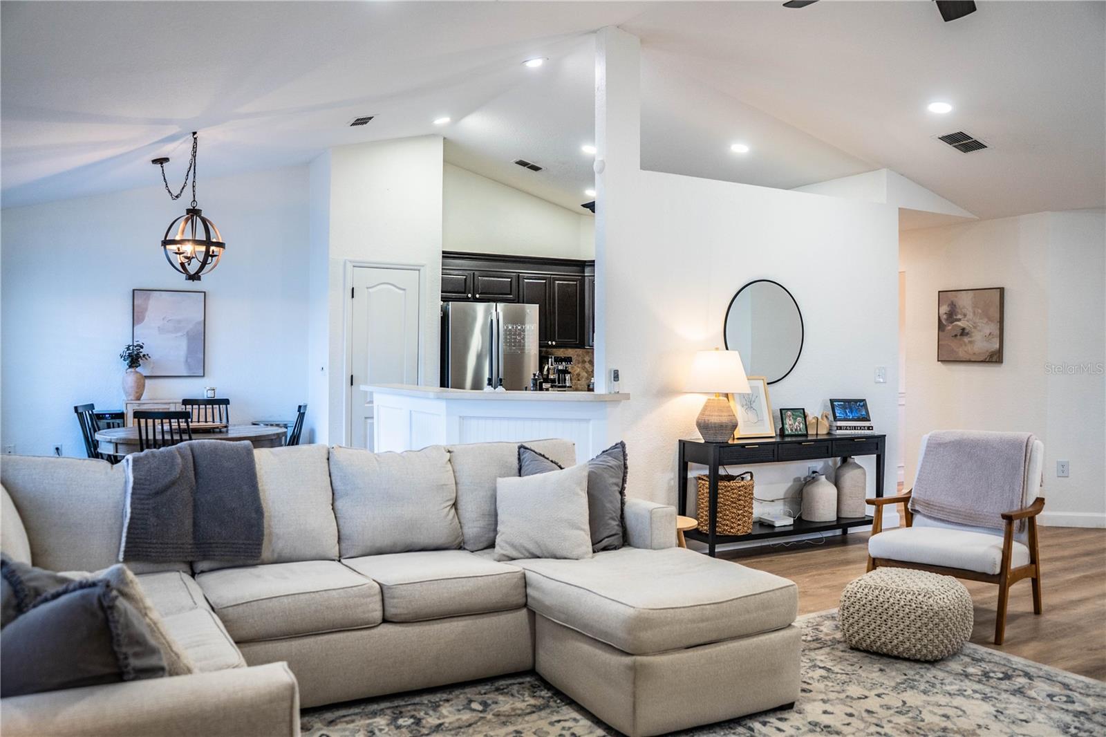 HIGHLANDS CREEK - Residential