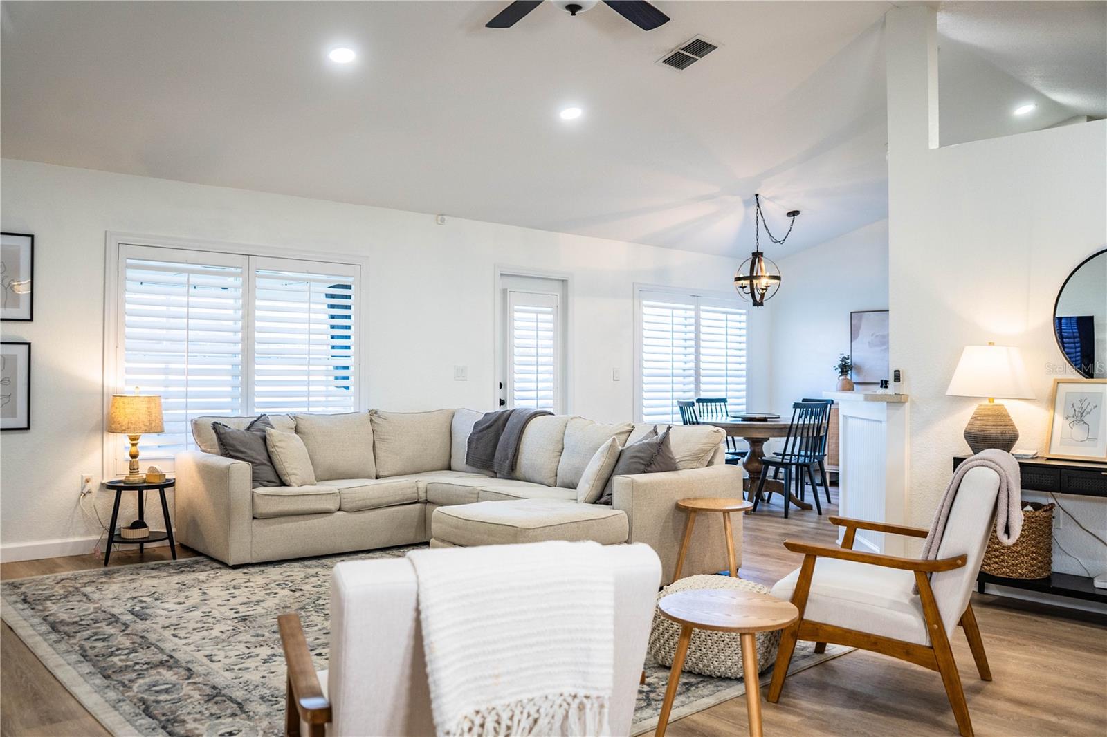 HIGHLANDS CREEK - Residential