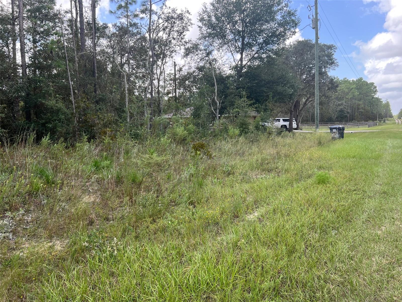 ROLLING HILLS UN 02 - Land