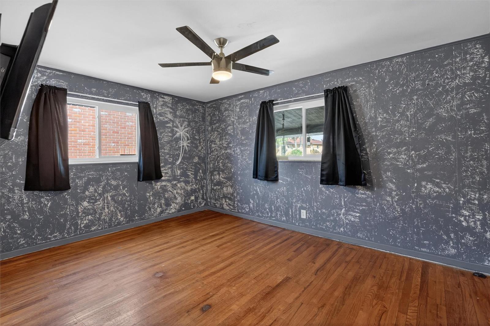 SEABREEZE PARK - Residential