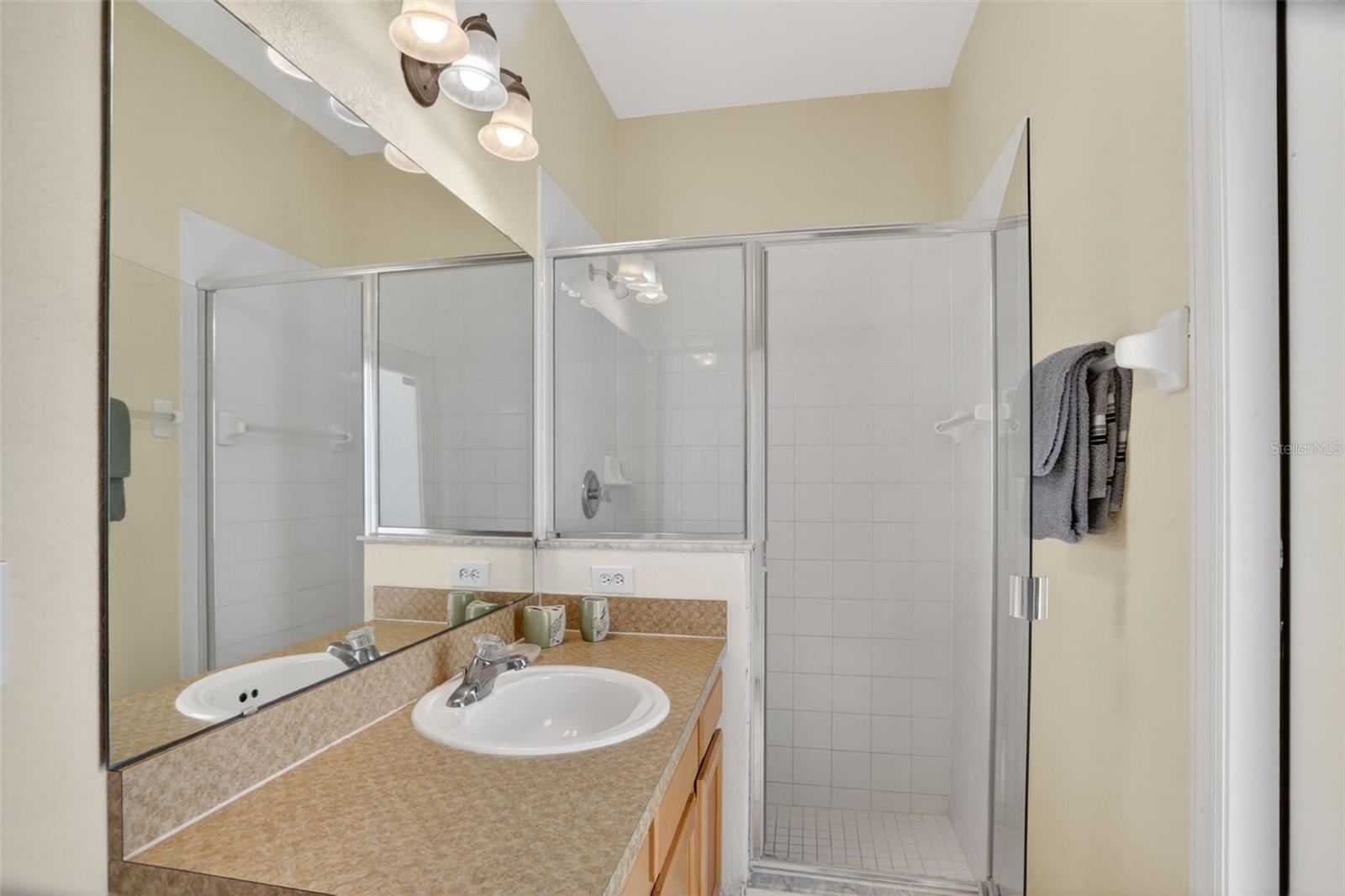HIGH GROVE UNIT 2 - Residential