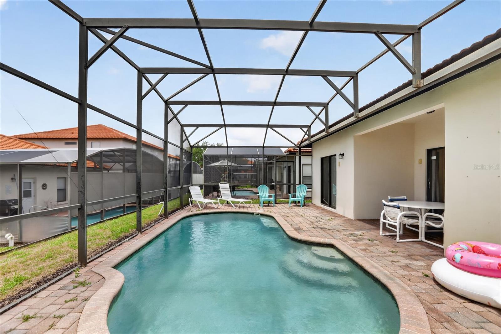 HIGH GROVE UNIT 2 - Residential