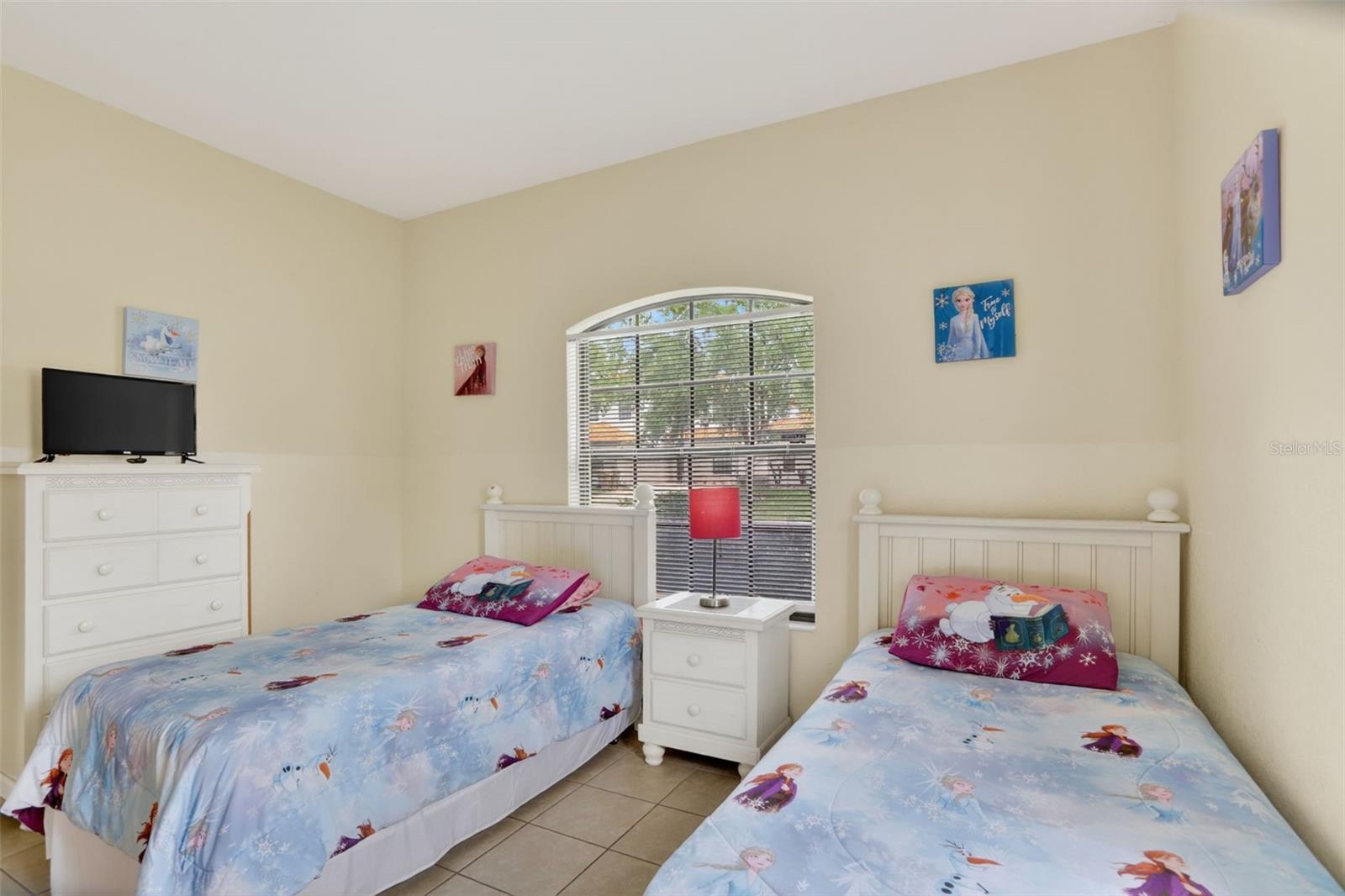 HIGH GROVE UNIT 2 - Residential