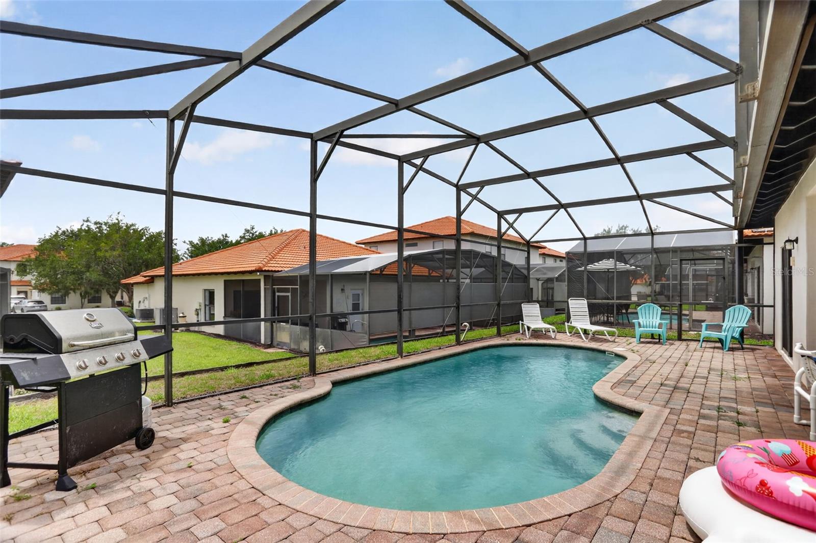 HIGH GROVE UNIT 2 - Residential