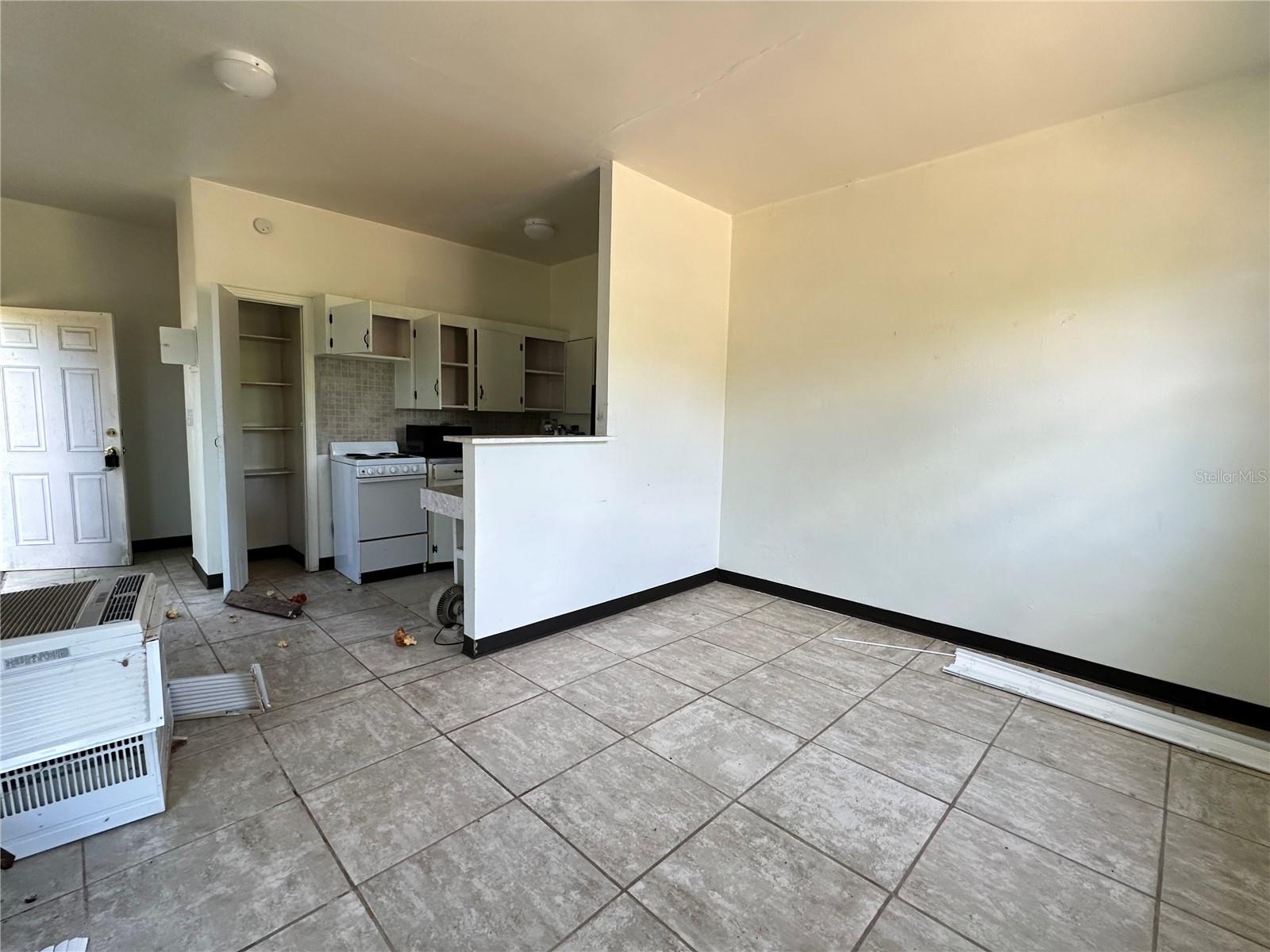 WINIFRED HIGHLANDS - Residential Income