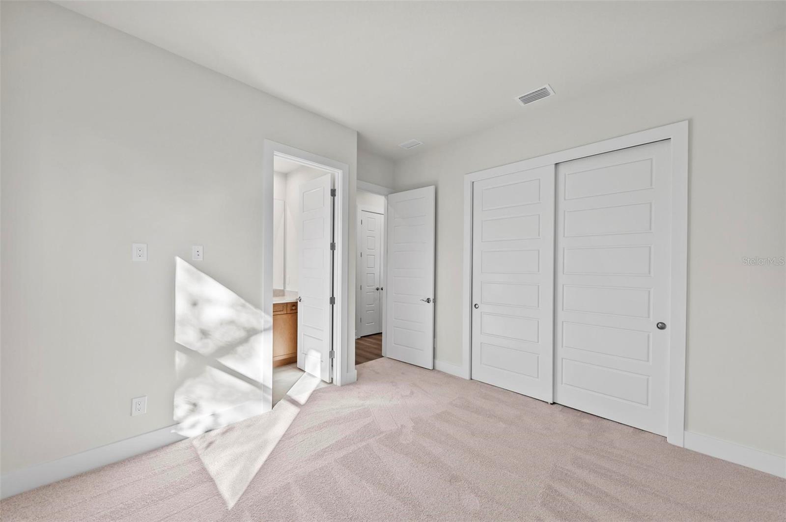 SUMMERFIELD VILLAGE SUBPHASE A U2,T304/5 - Residential