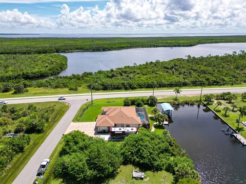 A home in PORT CHARLOTTE