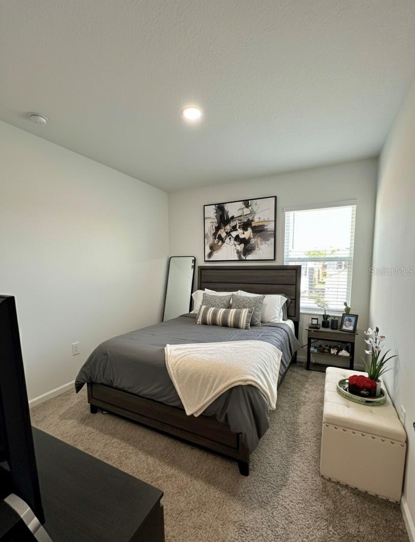 PINE GLEN PH 4 - Residential Lease