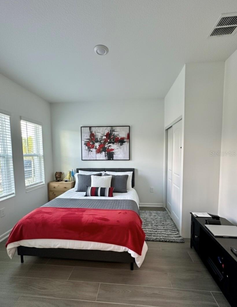 PINE GLEN PH 4 - Residential Lease