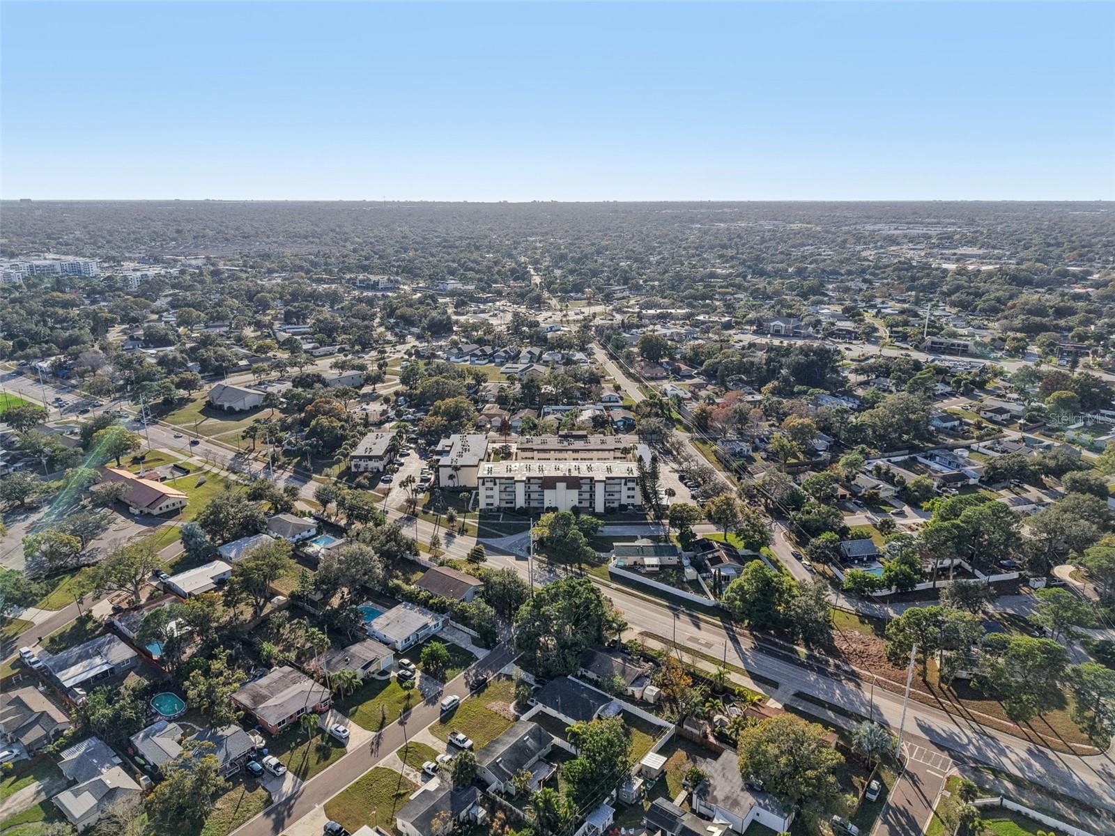 COVINGTON COURT MONTICELLO CONDO - Residential