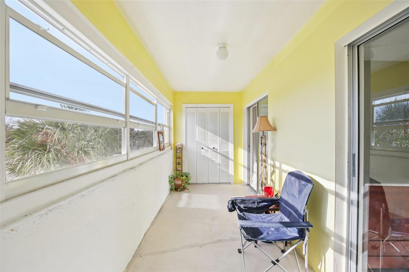 COVINGTON COURT MONTICELLO CONDO - Residential