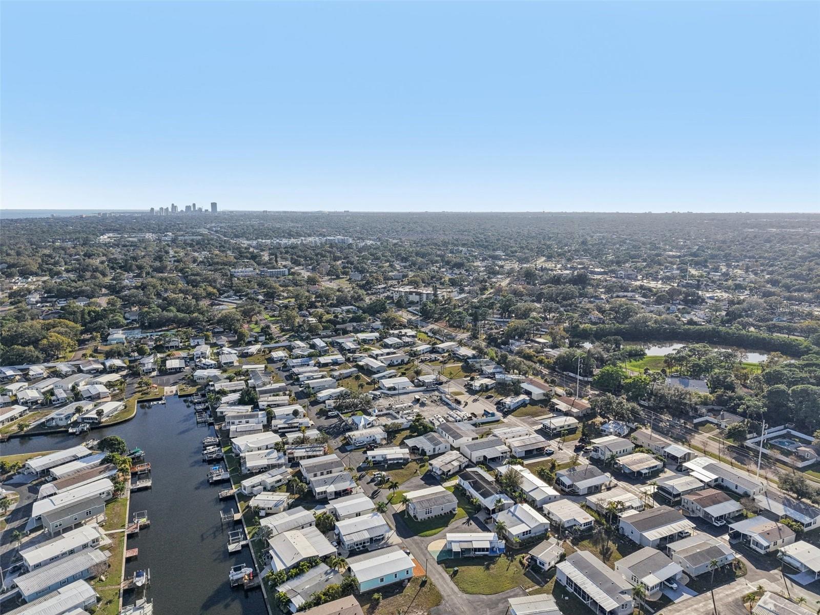 COVINGTON COURT MONTICELLO CONDO - Residential