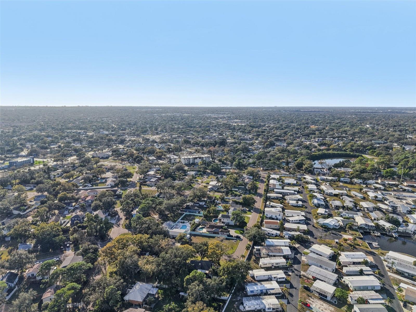 COVINGTON COURT MONTICELLO CONDO - Residential