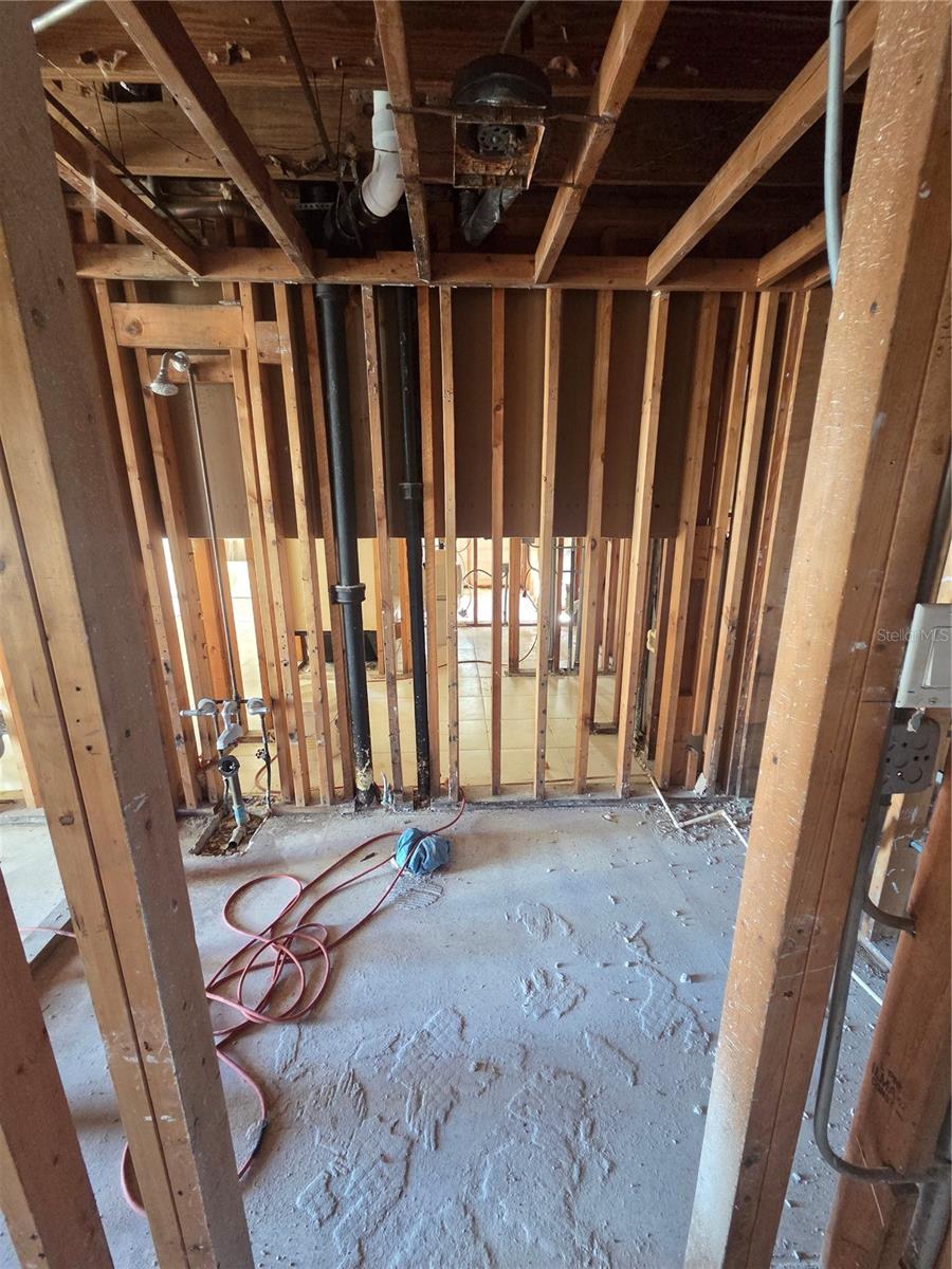 FLAMINGO BY THE BAY - Residential