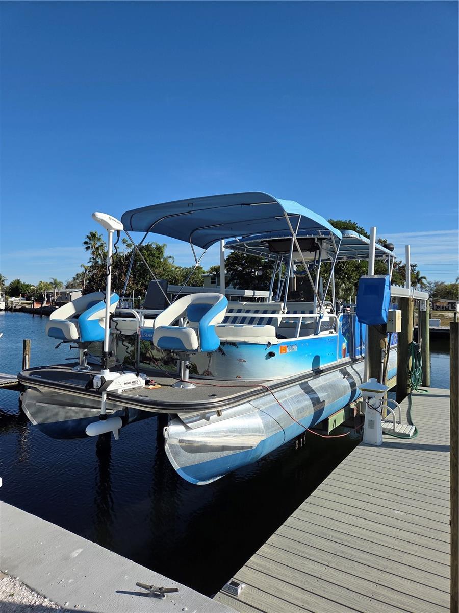 FLAMINGO BY THE BAY - Residential