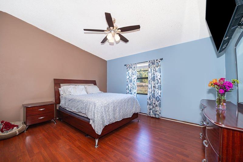 RIVERWOOD VILLAGE - Residential