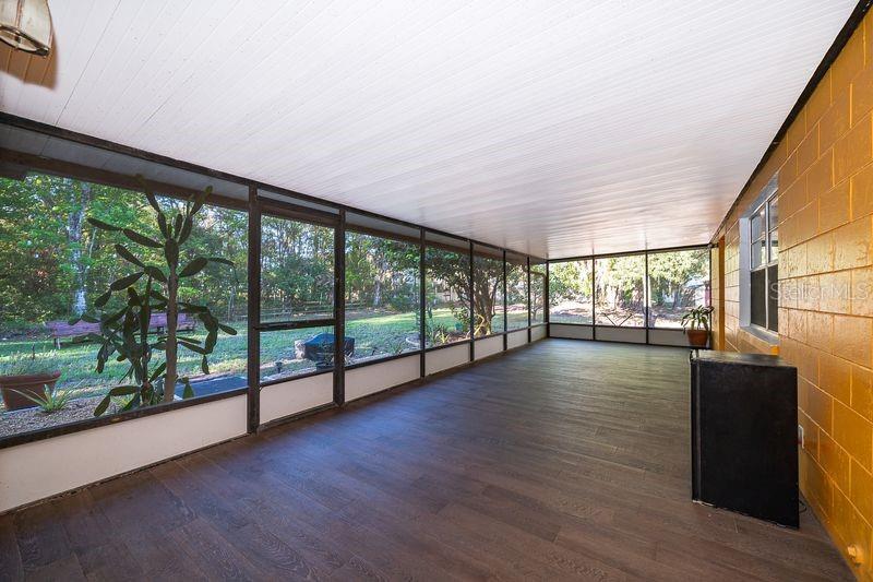 RIVERWOOD VILLAGE - Residential