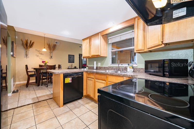 RIVERWOOD VILLAGE - Residential