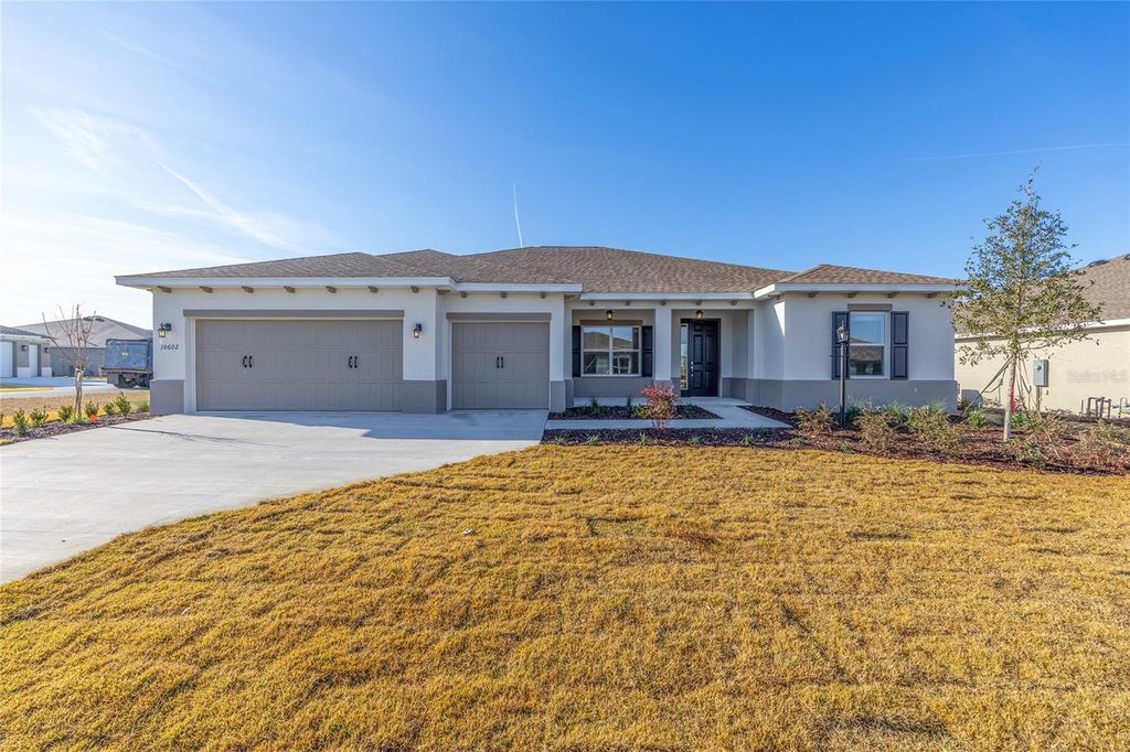 Photo of 10602 SW 101st Lane Road, Ocala, FL 34481 (MLS # OM718229)