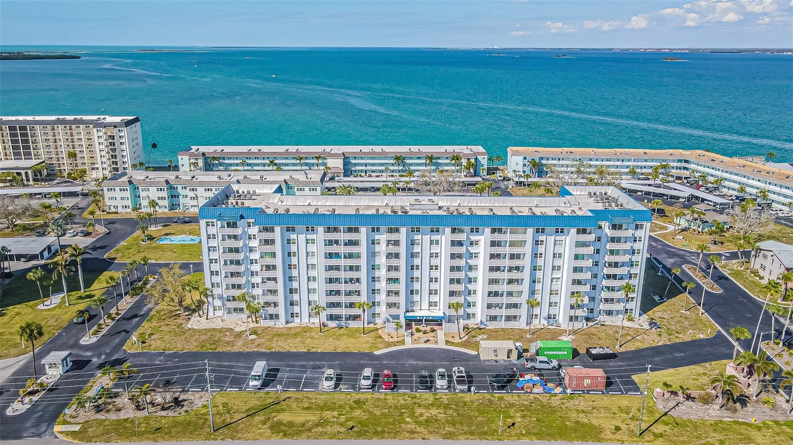 ROYAL STEWART ARMS - Residential