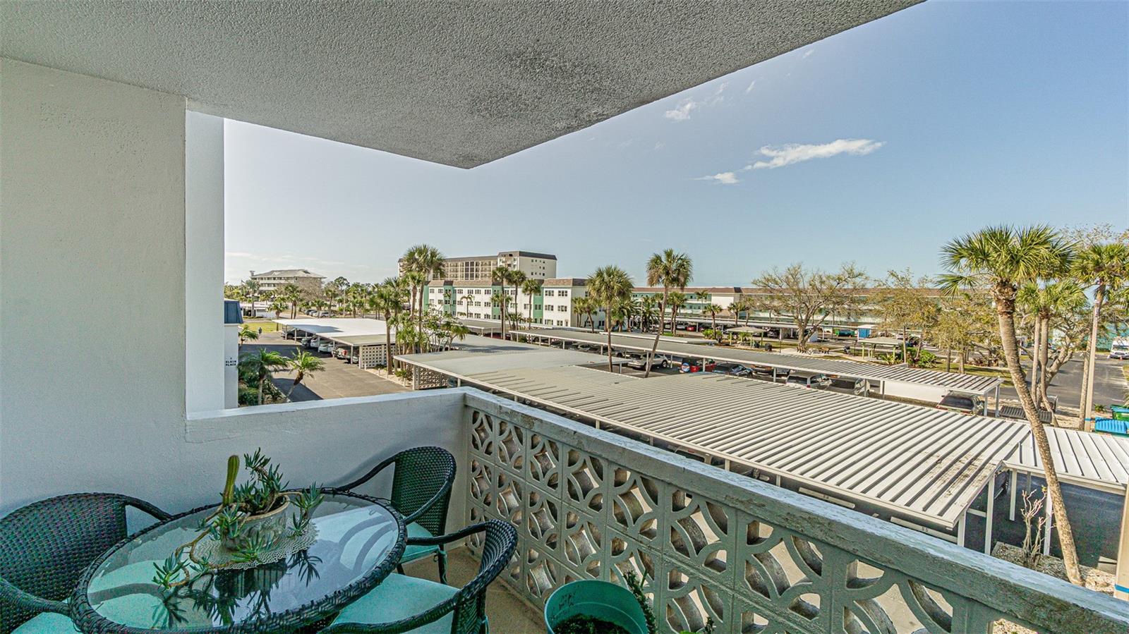 ROYAL STEWART ARMS - Residential