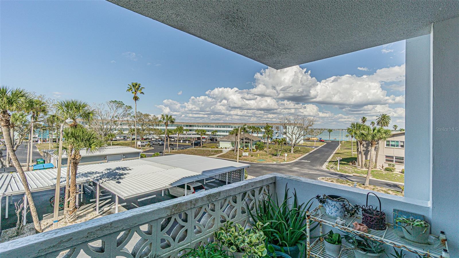 ROYAL STEWART ARMS - Residential