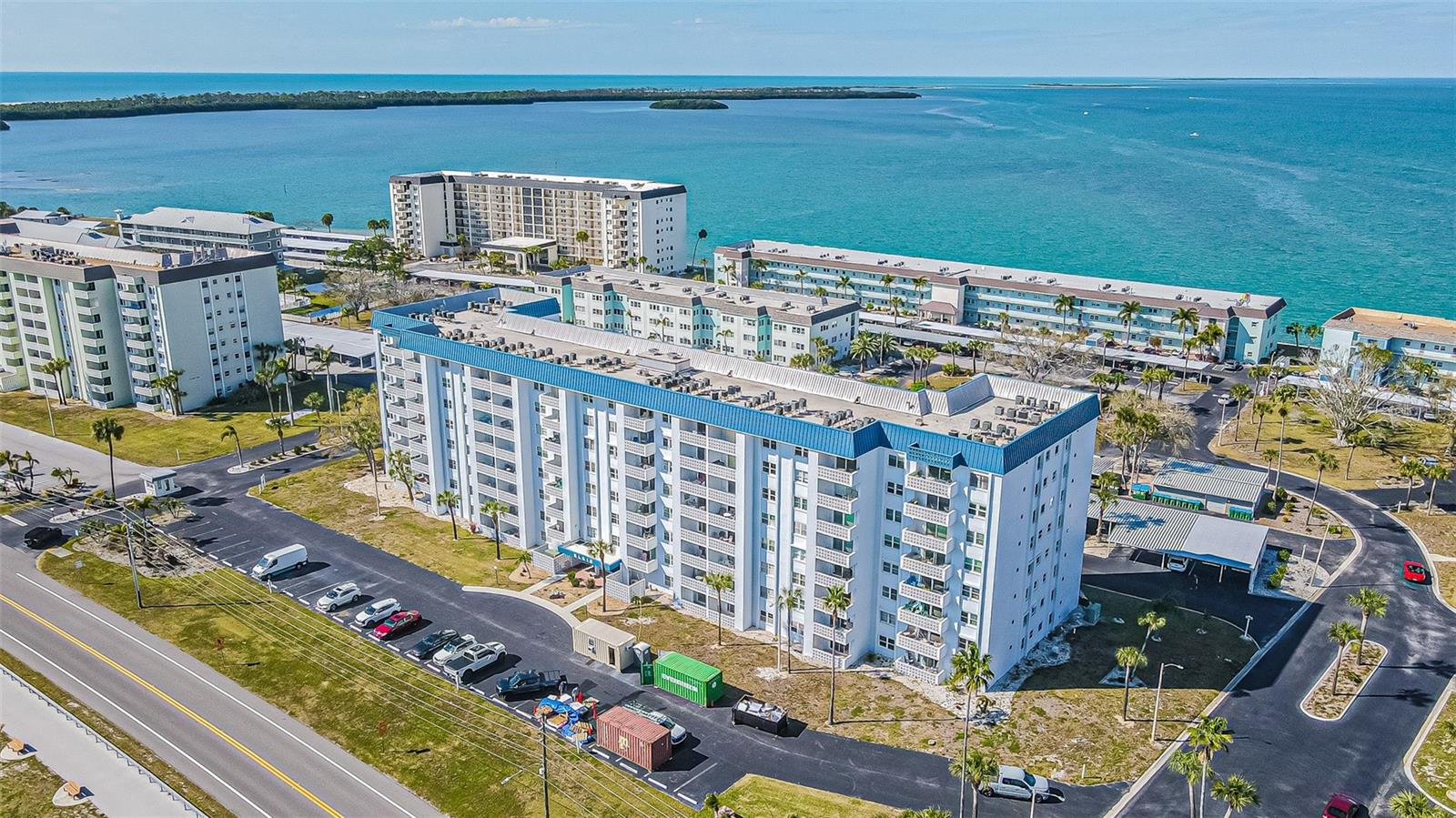 ROYAL STEWART ARMS - Residential