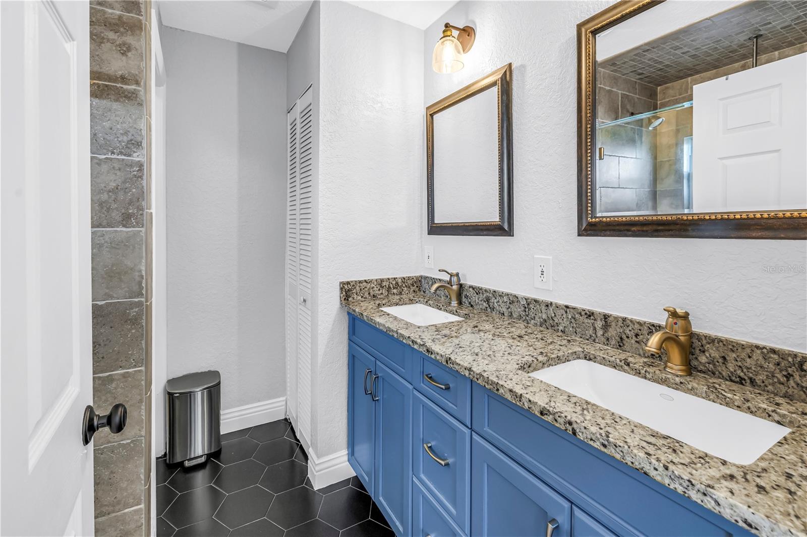 WATERWAY ESTATES SEC 2 - Residential