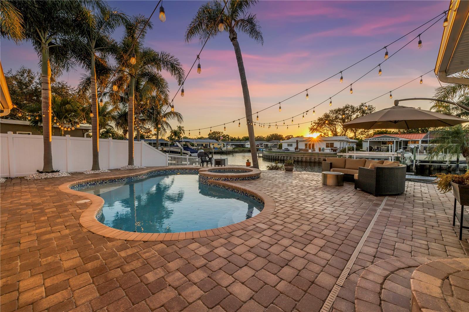 WATERWAY ESTATES SEC 2 - Residential