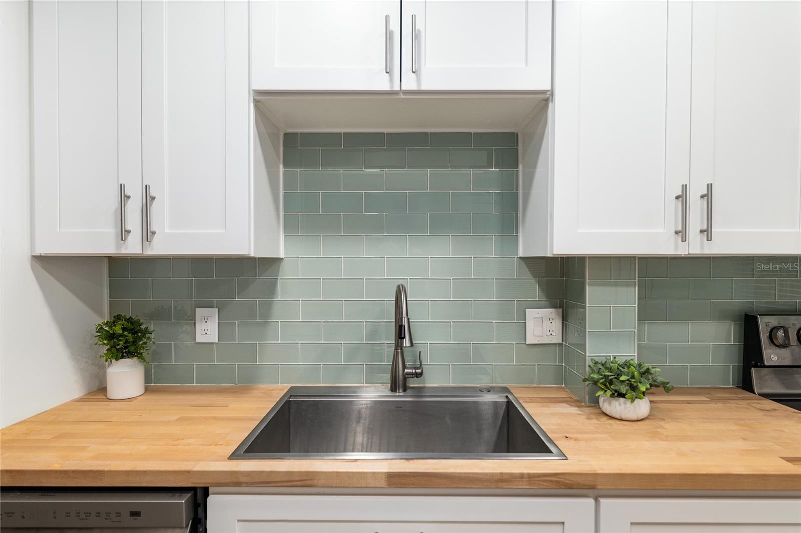 HAILE PLANTATION UNIT 6 PH I - Residential