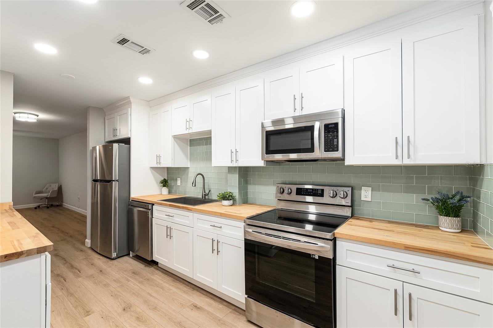 HAILE PLANTATION UNIT 6 PH I - Residential