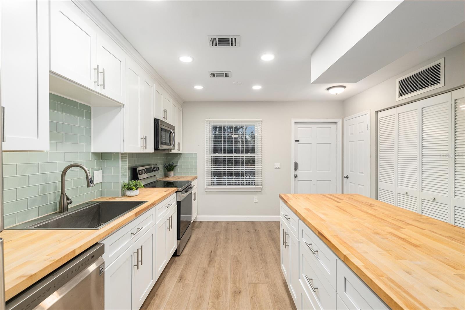 HAILE PLANTATION UNIT 6 PH I - Residential