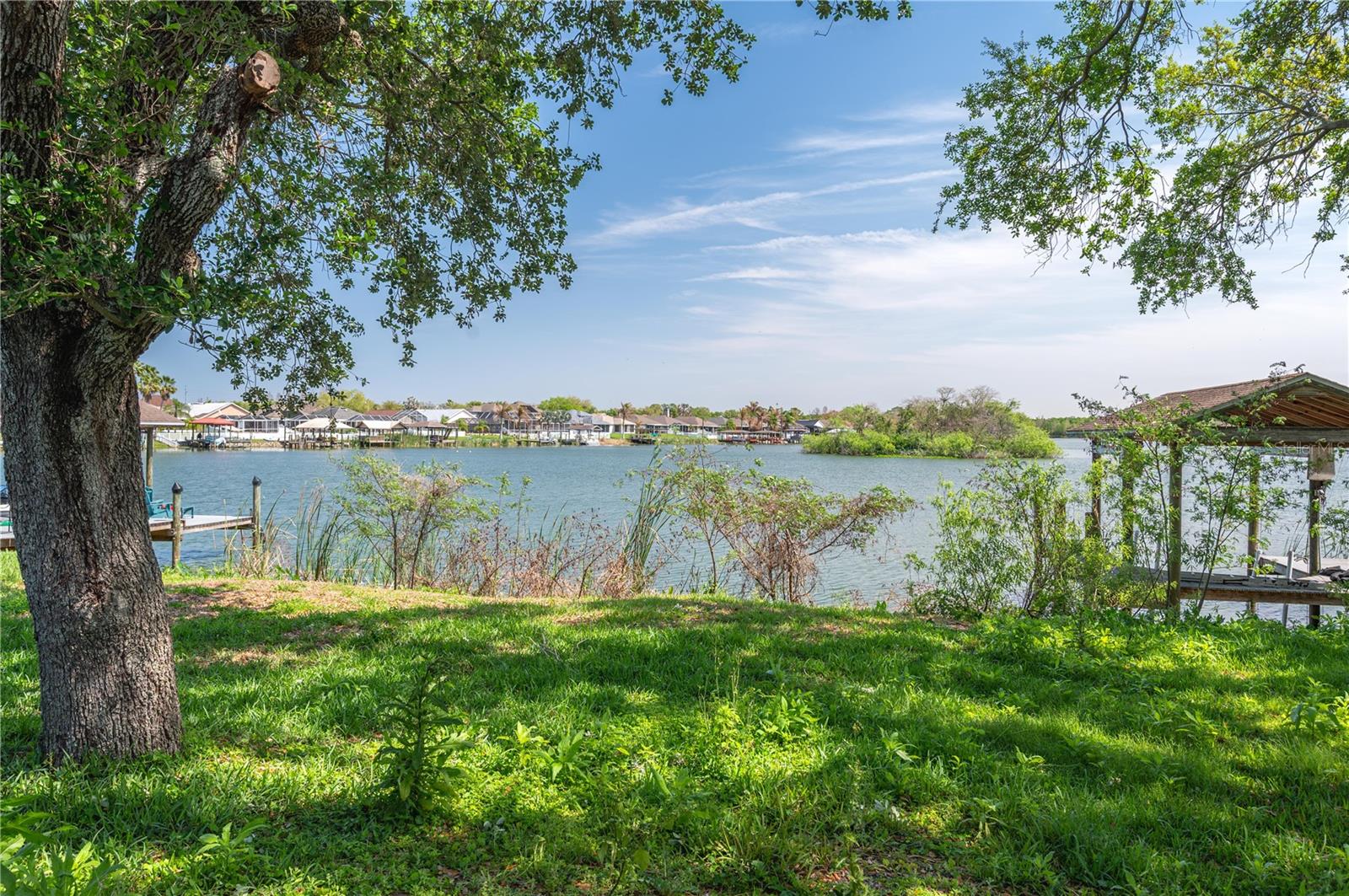 LAKEVIEW VILLAGE SEC M - Residential Lease