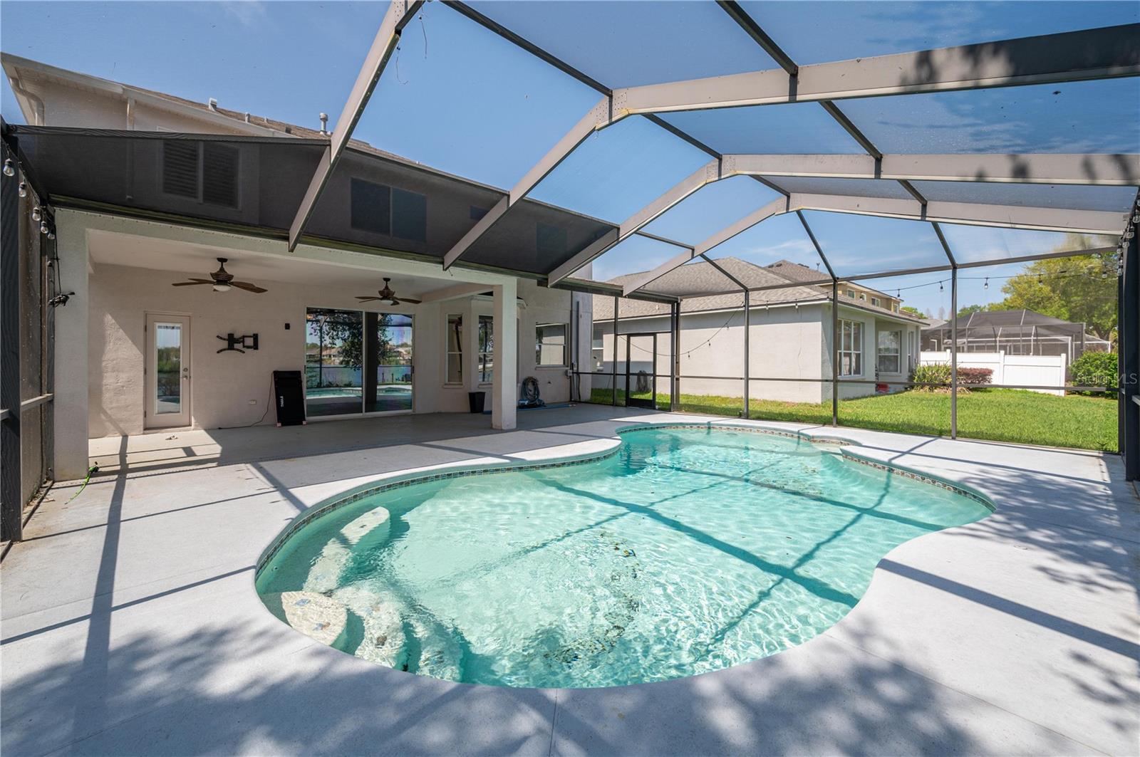 LAKEVIEW VILLAGE SEC M - Residential Lease