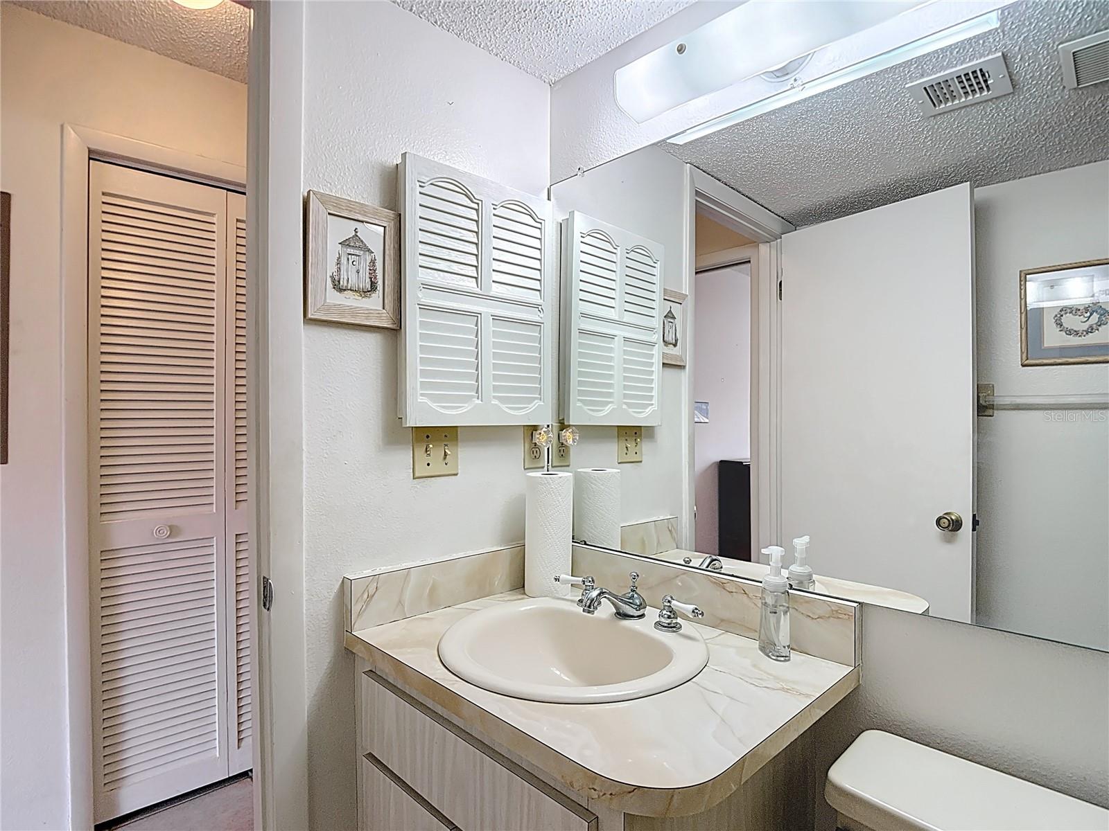 BEACON WOODS WEDGEWOOD CONDO - Residential