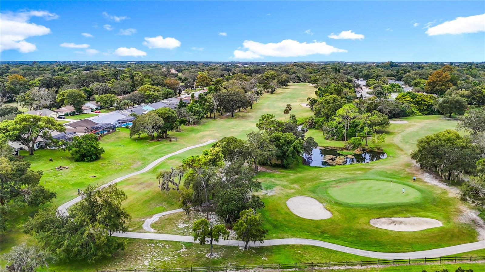 BEACON WOODS WEDGEWOOD CONDO - Residential