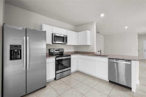 35155 Jomar Avenue, Zephyrhills, FL 33541