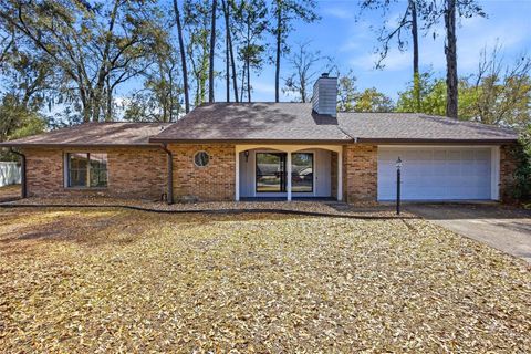 Photo of 8010 NW 47th Street, Ocala, FL 34482 (MLS # OM720314)