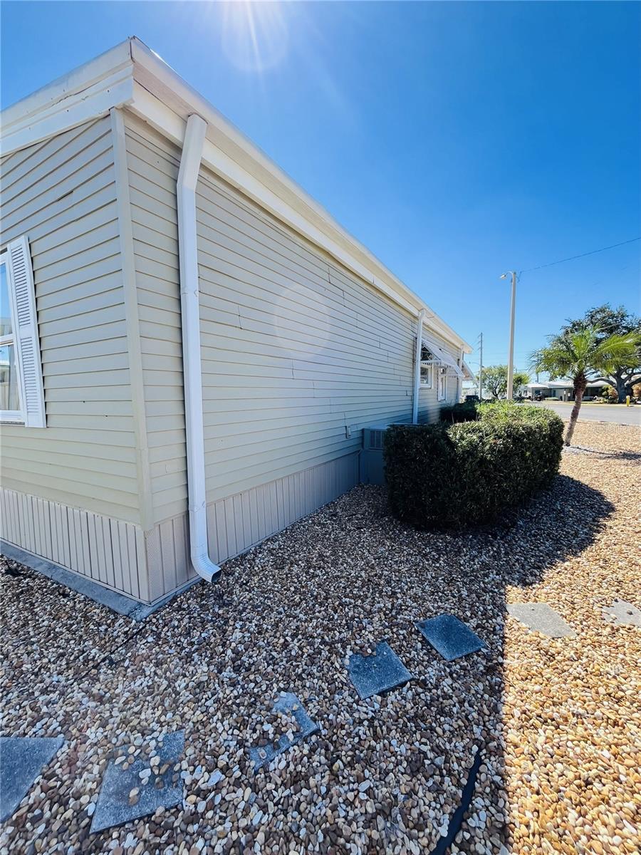 TRAILER ESTATES - Residential