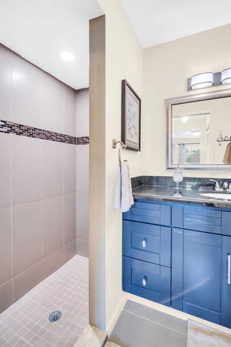 CARMEL OF BRYN-MAWR CONDO - Residential