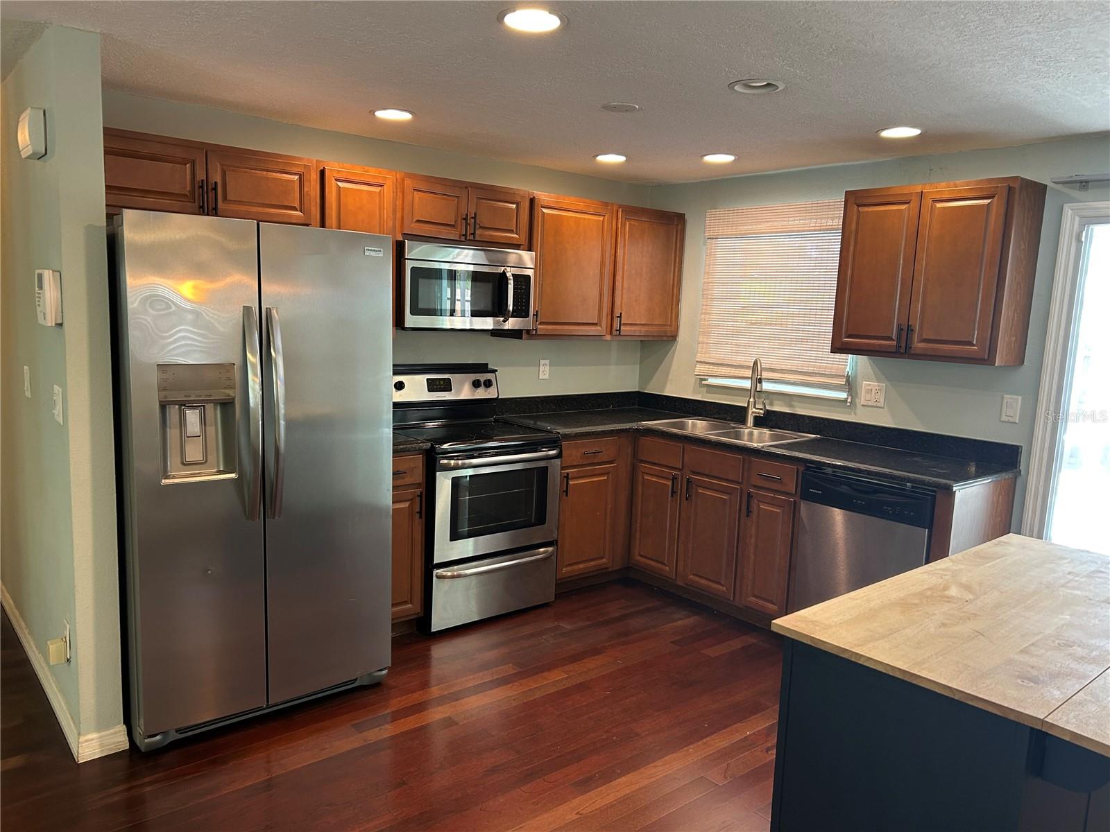 SHOREVIEW PHASE 2 BLK 6, LOT 3 - Residential