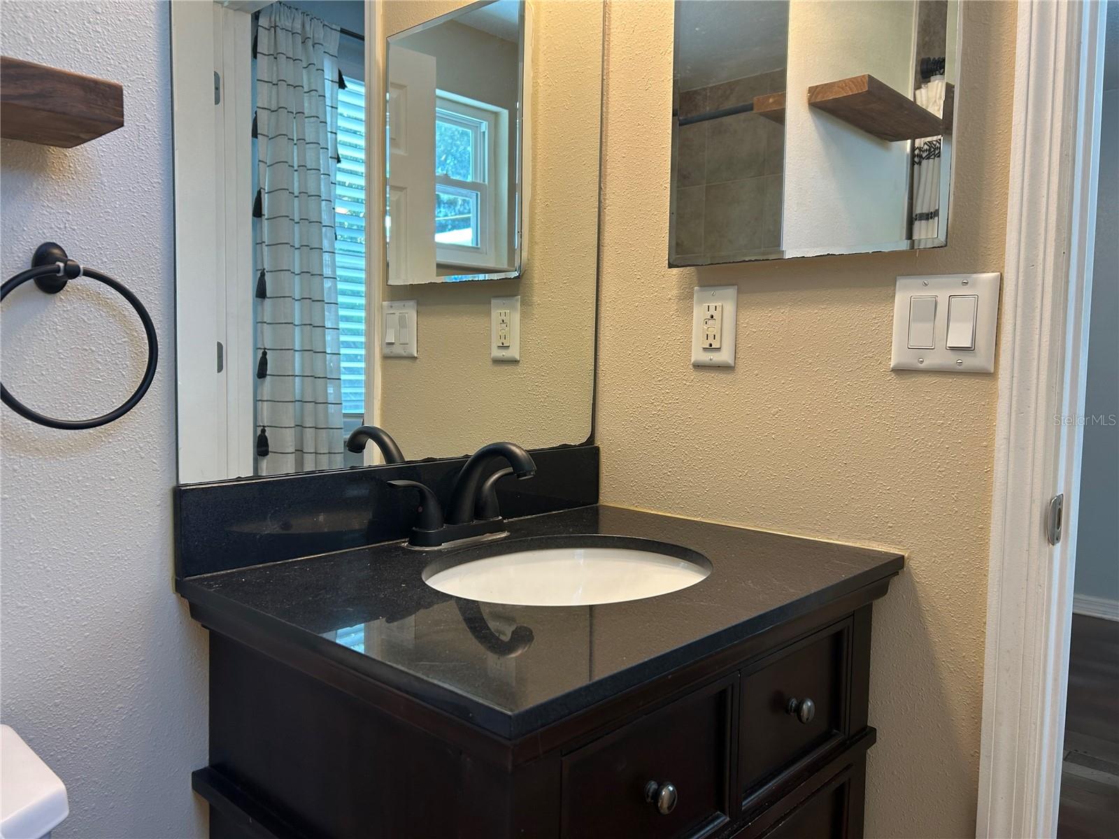 SHOREVIEW PHASE 2 BLK 6, LOT 3 - Residential