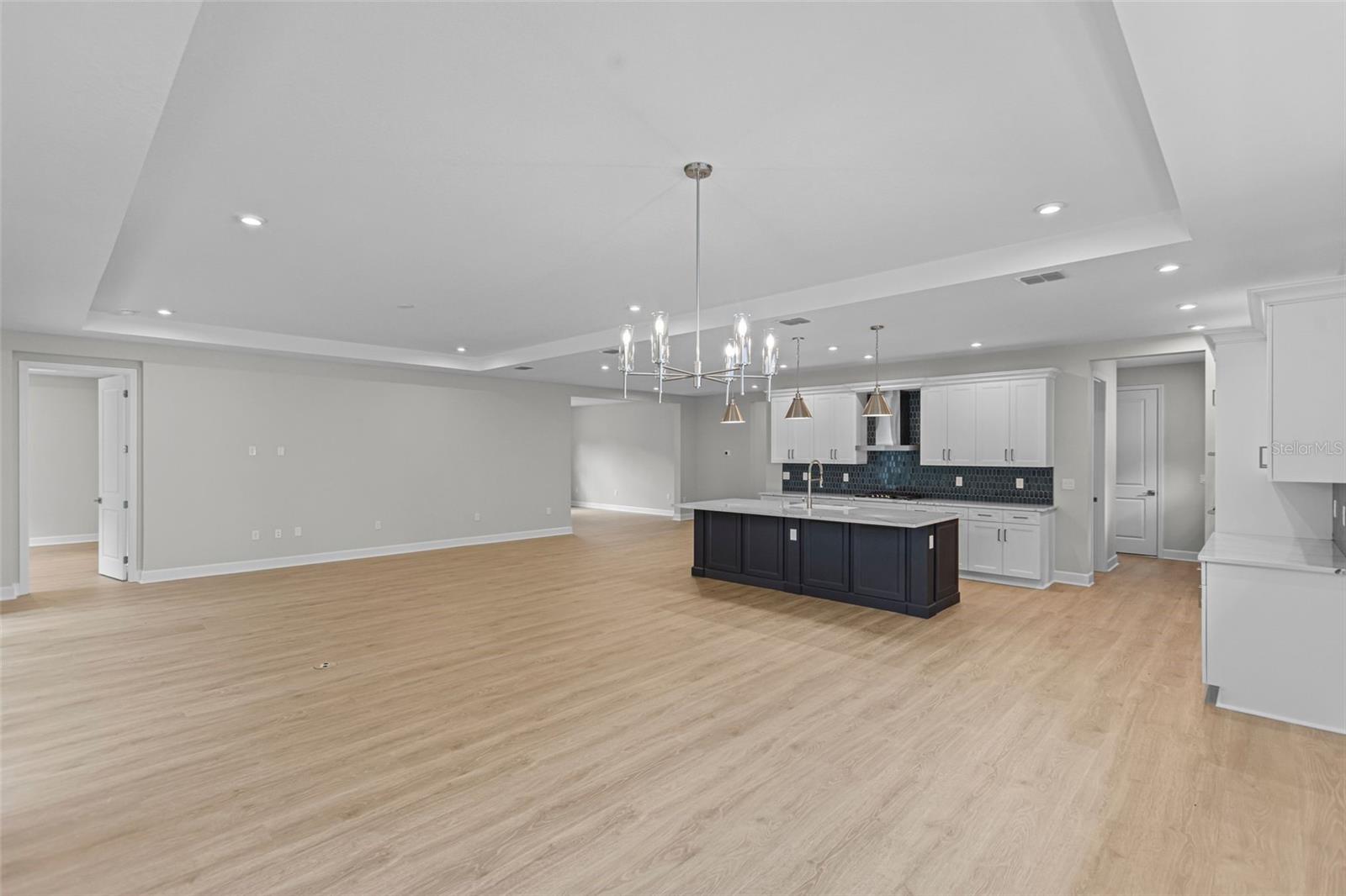 KH CW HAMMOCK OAKS LLC - Residential