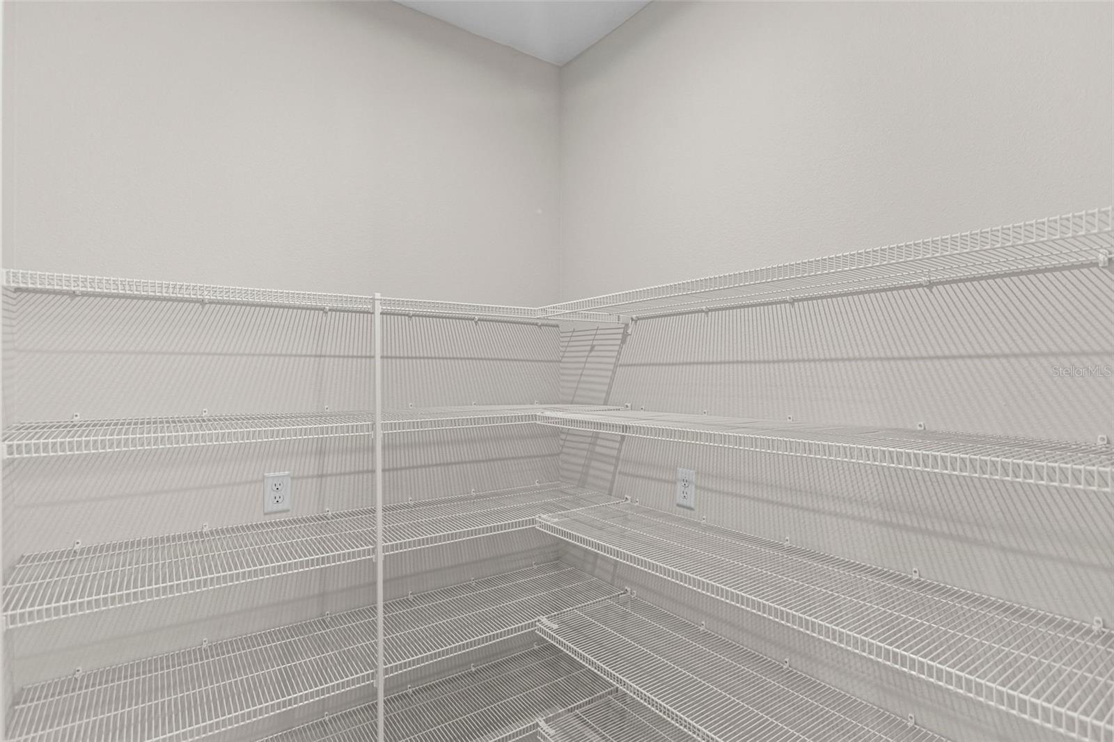 KH CW HAMMOCK OAKS LLC - Residential