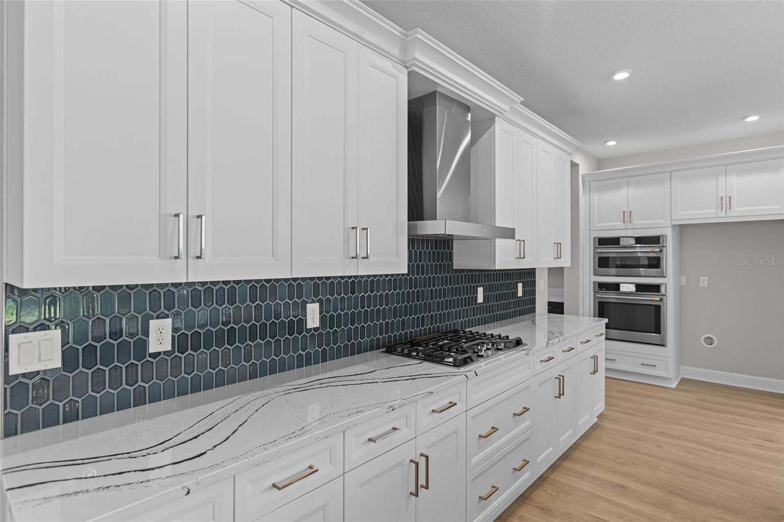 KH CW HAMMOCK OAKS LLC - Residential